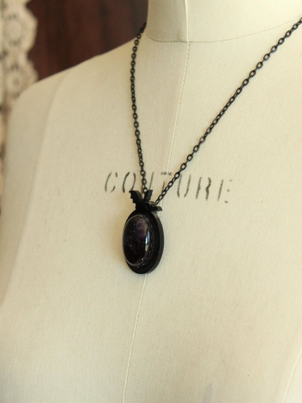 Gothic Bat Cameo Necklace with Purple Amethyst Cabochon on Black Chain - Picture 5 of 12